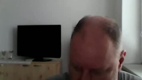 Snapshot of 1vaso chatting on October 12, 2025, 8:02 am 1vaso online show from October 12, 2025, 8:02 am