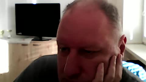 Snapshot of 1vaso chatting on October 13, 2025, 6:35 am 1vaso online show from October 13, 2025, 6:35 am