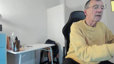 Henk online show from December 20, 2025, 4:14 pm