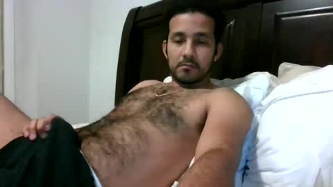 Snapshot of 2022felipe chatting on December 18, 2024, 2:42 am 2022felipe online show from December 18, 2024, 2:42 am