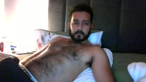 Snapshot of 2022felipe chatting on February 2, 2025, 9:56 pm 2022felipe online show from February 2, 2025, 9:56 pm