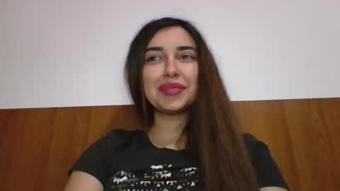 20 ivyy online show from March 28, 2026, 10:42 pm