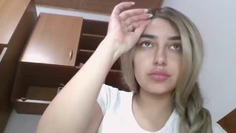 Snapshot of 20_ivy chatting on May 2, 2026, 9:31 pm 20 ivyy online show from May 2, 2026, 9:31 pm