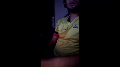 Snapshot of 20debogota chatting on March 29, 2026, 5:40 am Miguel online show from March 29, 2026, 5:40 am