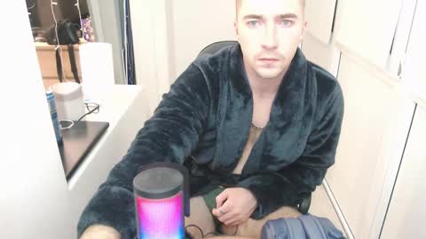 Alex online show from February 14, 2025, 9:53 pm