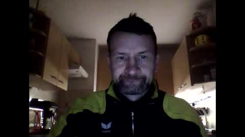 Snapshot of 20x5cmgermanlongdong chatting on January 10, 2025, 6:42 am 20x5cmgermanlongdong online show from January 10, 2025, 6:42 am