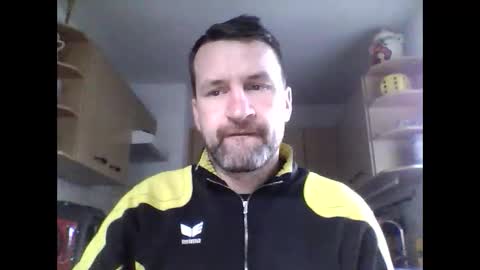 Snapshot of 20x5cmgermanlongdong chatting on March 10, 2025, 6:05 am 20x5cmgermanlongdong online show from March 10, 2025, 6:05 am