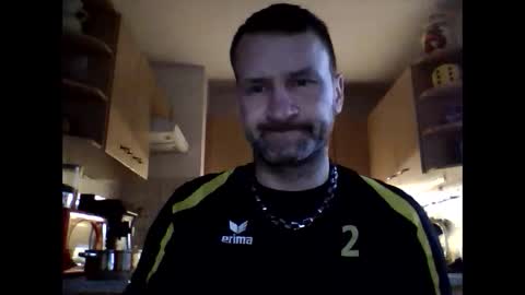 Snapshot of 20x5cmgermanlongdong chatting on November 5, 2025, 6:13 am 20x5cmgermanlongdong online show from November 5, 2025, 6:13 am