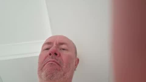 Snapshot of 211scudder chatting on October 28, 2025, 3:58 pm 211skoosh online show from October 28, 2025, 3:58 pm