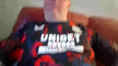 Snapshot of 211scudder chatting on December 3, 2025, 3:43 pm 211skoosh online show from December 3, 2025, 3:43 pm