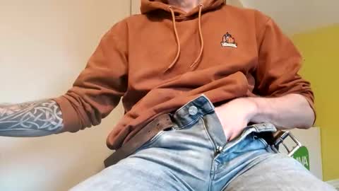 22_acacia_avenue online show from February 14, 2026, 9:39 am