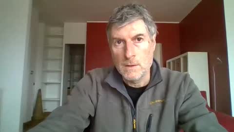 22esserre online show from February 12, 2025, 3:27 pm