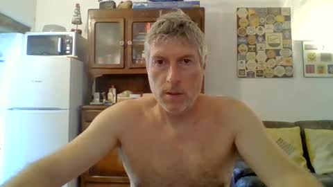Snapshot of 22esserre chatting on June 30, 2026, 11:44 am 22esserre online show from June 30, 2026, 11:44 am