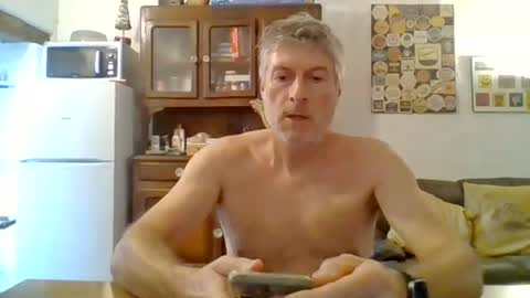 Snapshot of 22esserre chatting on July 1, 2026, 11:45 am 22esserre online show from July 1, 2026, 11:45 am