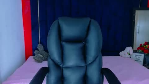 Isabella online show from February 14, 2026, 11:29 am