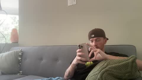 Snapshot of 26sneakers chatting on September 13, 2025, 6:40 pm 26sneakers online show from September 13, 2025, 6:40 pm