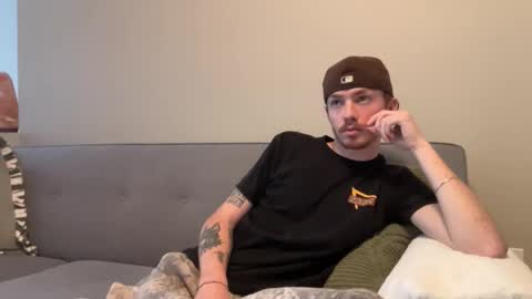 26sneakers online show from November 9, 2025, 9:46 pm