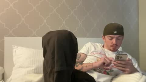 26sneakers online show from April 24, 2026, 7:27 pm