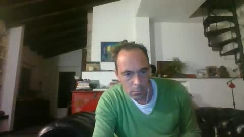 Snapshot of 27lv27 chatting on September 16, 2025, 10:11 pm 27lv27 online show from September 16, 2025, 10:11 pm