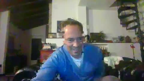 Snapshot of 27lv27 chatting on September 29, 2025, 6:35 pm 27lv27 online show from September 29, 2025, 6:35 pm