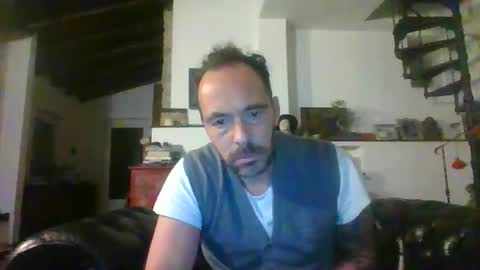 Snapshot of 27lv27 chatting on November 13, 2025, 7:13 pm 27lv27 online show from November 13, 2025, 7:13 pm