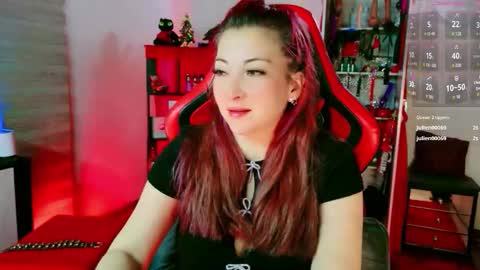 Snapshot of 2diamond_eyes chatting on December 20, 2025, 6:09 am Arianna online show from December 20, 2025, 6:09 am