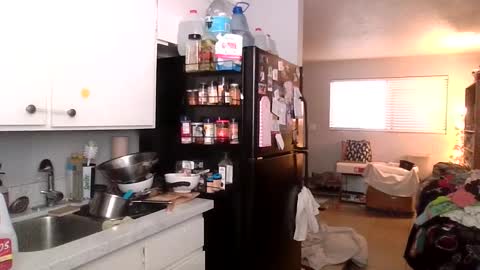 Snapshot of 2gorls1link chatting on January 3, 2025, 4:37 pm 2girls1link online show from January 3, 2025, 4:37 pm