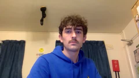 Snapshot of 2hot2handle2cold2hold chatting on March 29, 2026, 7:58 pm 2hot2handle2cold2hold online show from March 29, 2026, 7:58 pm