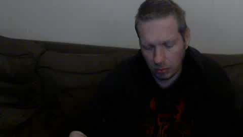 2small4you83 online show from June 12, 2026, 4:50 pm