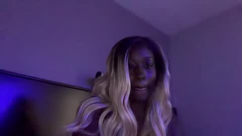 Snapshot of 304divinekarma chatting on September 9, 2025, 8:08 pm GamerBaddieLux online show from September 9, 2025, 8:08 pm