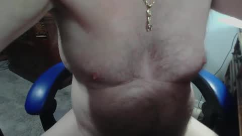 32_pipercub online show from April 19, 2026, 7:05 pm