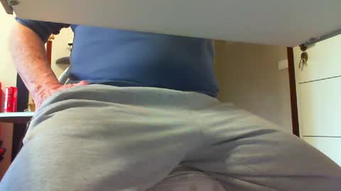 Snapshot of 3funlover chatting on March 8, 2025, 4:50 pm 3funlover online show from March 8, 2025, 4:50 pm