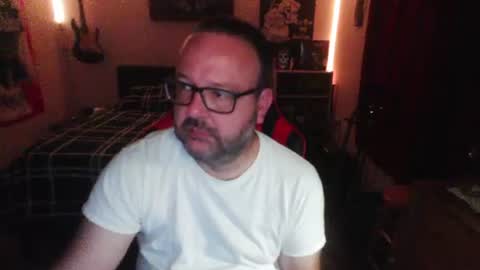Snapshot of 3ndlessmike chatting on June 27, 2026, 11:04 am 3ndlessmike online show from June 27, 2026, 11:04 am