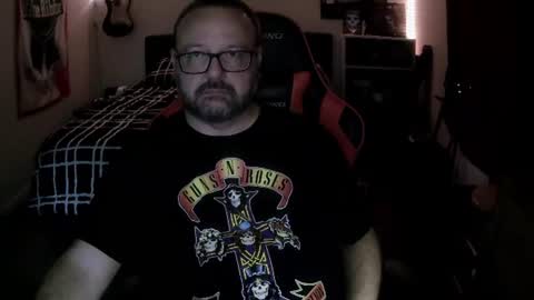 Snapshot of 3ndlessmike chatting on July 4, 2026, 12:00 pm 3ndlessmike online show from July 4, 2026, 12:00 pm