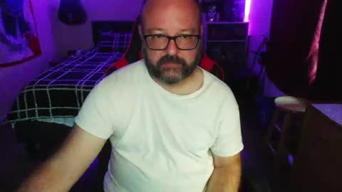 Snapshot of 3ndlessmike chatting on August 7, 2026, 11:34 am 3ndlessmike online show from August 7, 2026, 11:34 am