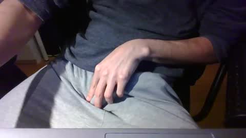 Steps online show from March 8, 2025, 7:31 pm