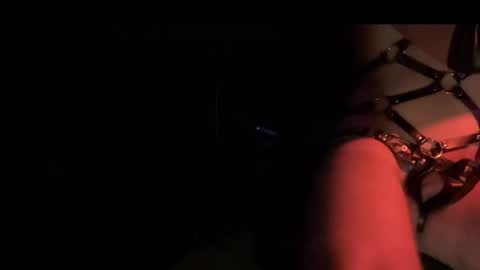 1 online show from February 13, 2025, 1:29 am