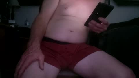 Snapshot of 3this88guy chatting on February 19, 2025, 9:58 pm Thisguy online show from February 19, 2025, 9:58 pm