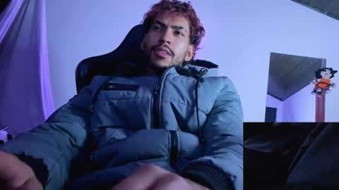 E V I L online show from November 17, 2025, 6:52 am