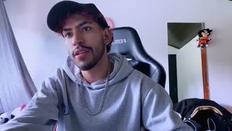 E V I L online show from November 18, 2025, 6:12 pm