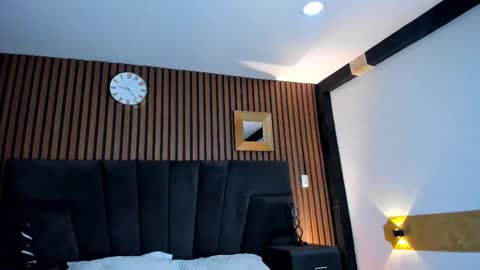 Snapshot of 3x_naxa chatting on October 26, 2025, 12:44 pm 3X NAXAA online show from October 26, 2025, 12:44 pm