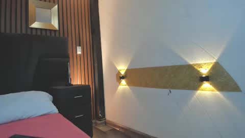 Snapshot of 3x_naxa chatting on November 16, 2025, 12:33 pm 3X NAXAA online show from November 16, 2025, 12:33 pm