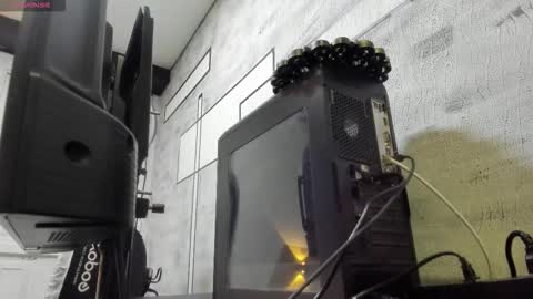 Snapshot of 3x_naxa chatting on November 21, 2025, 12:37 pm 3X NAXAA online show from November 21, 2025, 12:37 pm