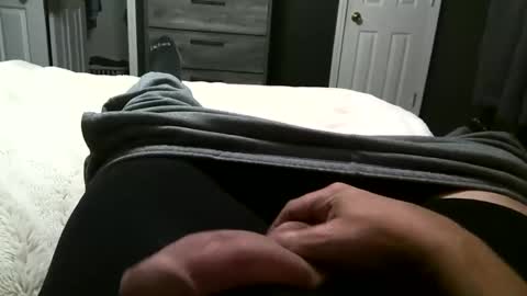 420bigdickben420 online show from November 18, 2025, 11:15 pm