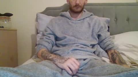 420feetloverr420 online show from February 3, 2026, 9:14 am