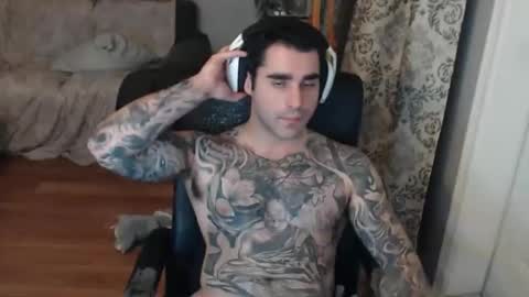 Snapshot of 420randomguy chatting on November 23, 2025, 11:04 pm Anomander Rake online show from November 23, 2025, 11:04 pm