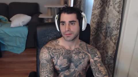 Snapshot of 420randomguy chatting on January 7, 2026, 3:25 pm Anomander Rake online show from January 7, 2026, 3:25 pm