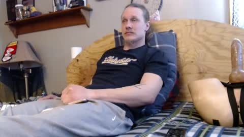 font size 3 FUN WITH DICK AND MARY JANEfont online show from March 8, 2025, 7:42 pm