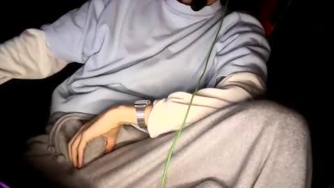 Snapshot of 4dias100miijarr chatting on October 27, 2025, 4:22 pm 4dias100miijarr online show from October 27, 2025, 4:22 pm