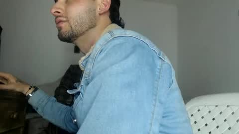 Snapshot of 4misterious chatting on July 10, 2026, 1:43 am Brian online show from July 10, 2026, 1:43 am